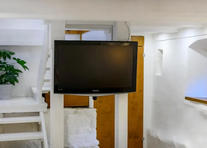 Apartment On The Rock *